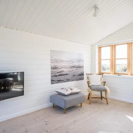 Ferienhaus Holiday Henne Lvi *